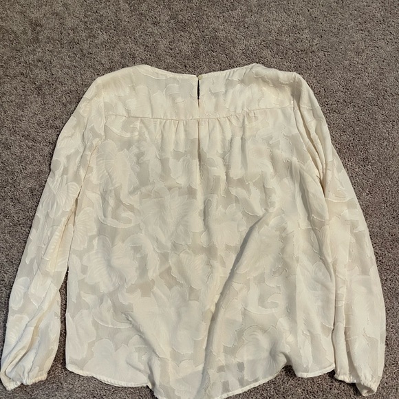 Loft Top - Picture 3 of 3